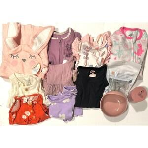 0-6 Mo Baby Girl Clothes and more Lot Bundle of 10 items (New and Used)